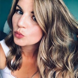 Meet your Posher, Rebecca